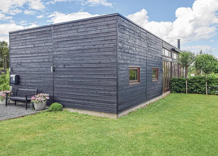 Four-bedroom In Feriehus